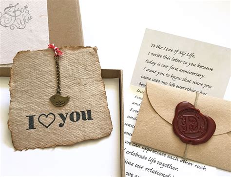 customize gift for girlfriend
